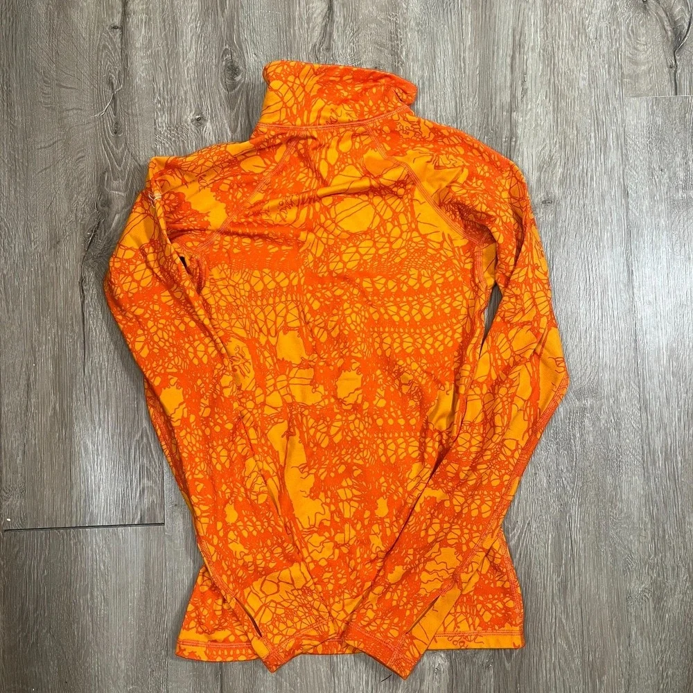 Nike Pro Women's Half Zip Size XS Orange Fleece Running Dri-Fit Thumb Holes
